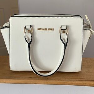 Michael Kors White Purse with Gold Accents